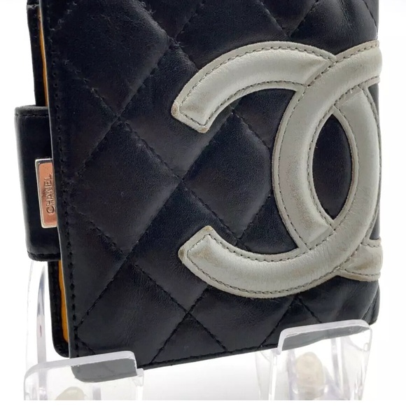 Authentic CHANEL Chanel Black Leather Coco Mark W/Box - Picture 3 of 13